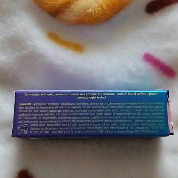 NIB tarte Rainforest of the Sea lipstick - Picture 4 of 4